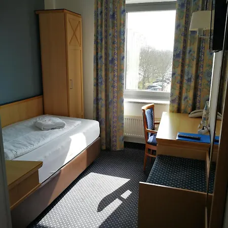 Near By 3* Laatzen