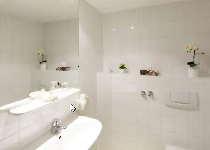 Otel Near By Laatzen